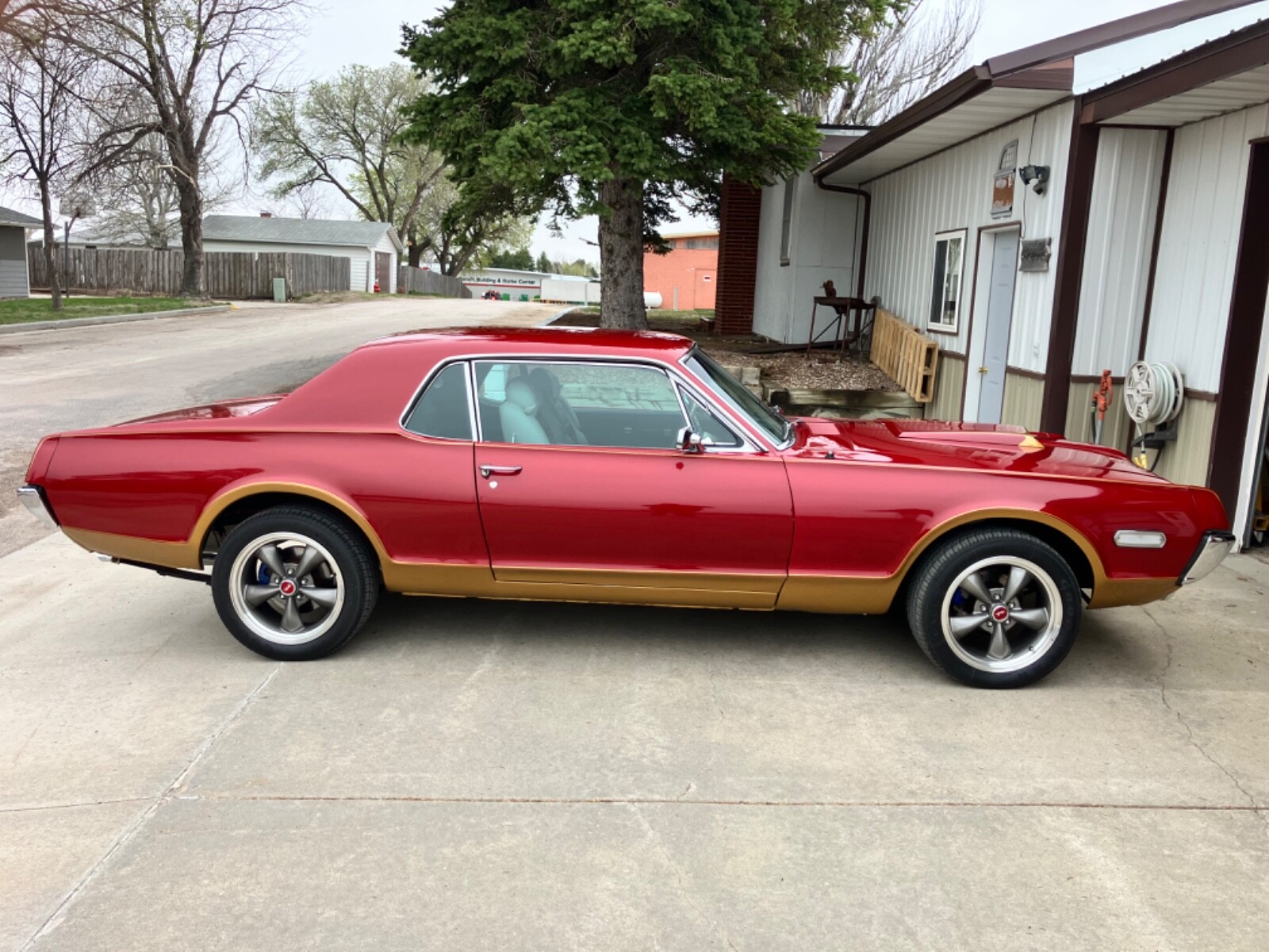 Mercury-Cougar-1968-Coupe-3