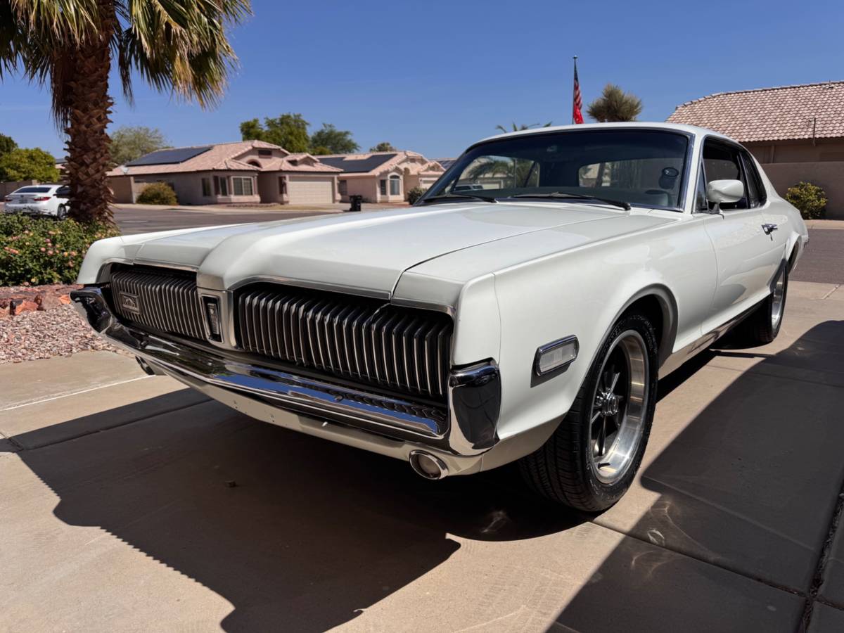 Mercury-Cougar-1968-white