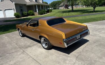 Mercury-Cougar-1972-American-muscle-car-4