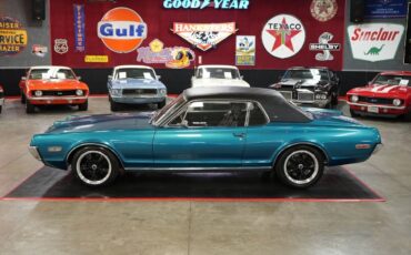 Mercury-Cougar-XR-7-1968-Coupe-10