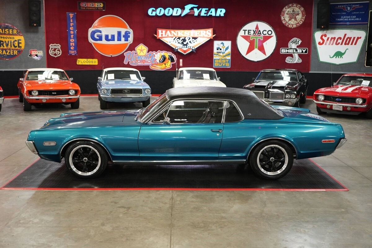 Mercury-Cougar-XR-7-1968-Coupe-10