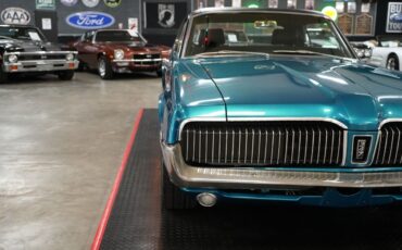 Mercury-Cougar-XR-7-1968-Coupe-28