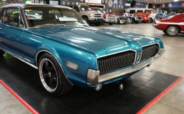 Mercury-Cougar-XR-7-1968-Coupe-29