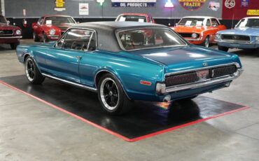 Mercury-Cougar-XR-7-1968-Coupe-3