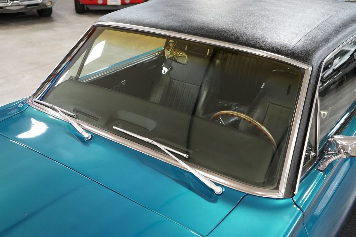 Mercury-Cougar-XR-7-1968-Coupe-34