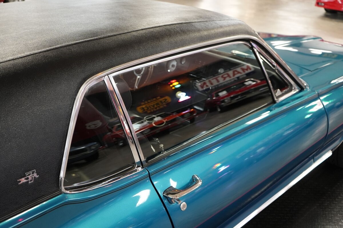 Mercury-Cougar-XR-7-1968-Coupe-37