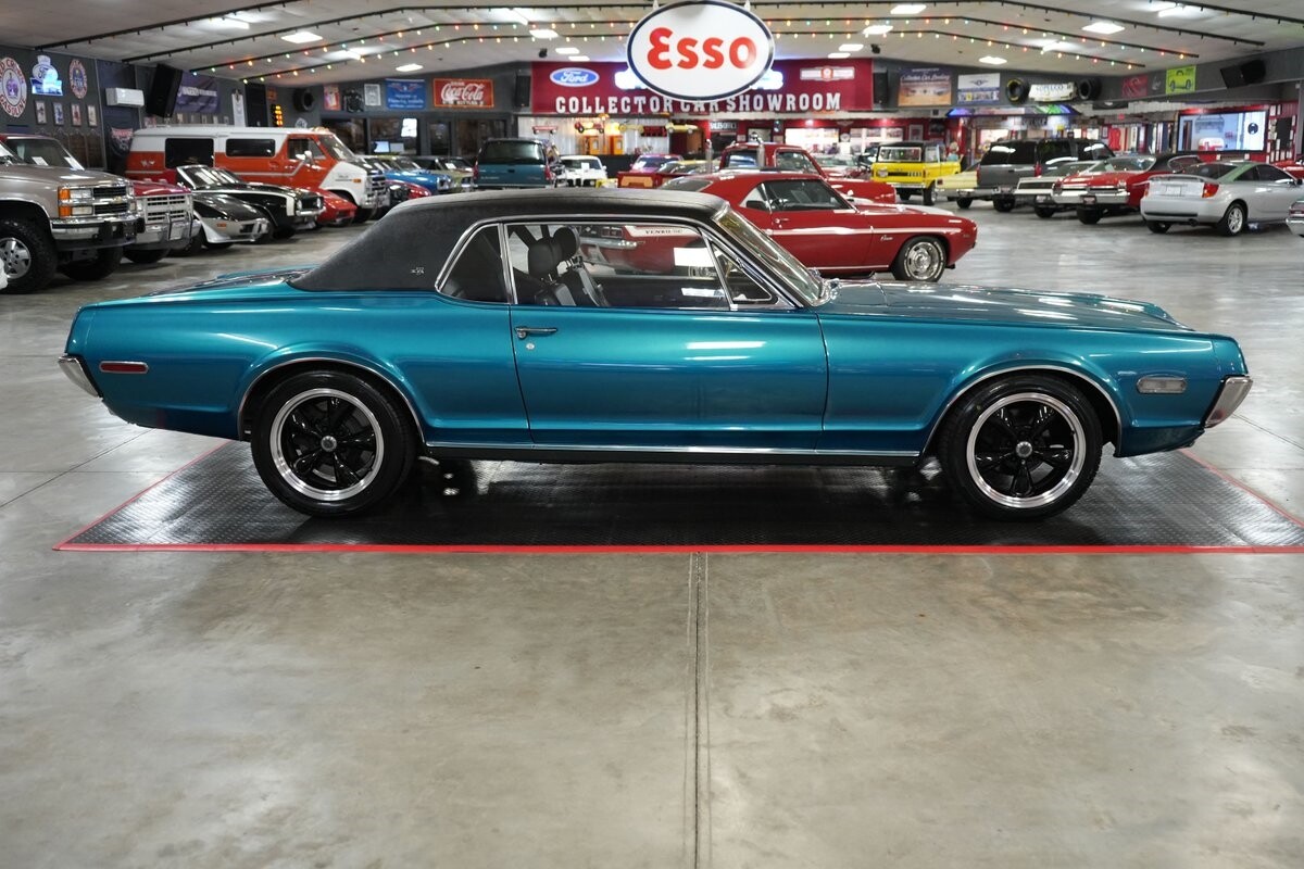 Mercury-Cougar-XR-7-1968-Coupe-6