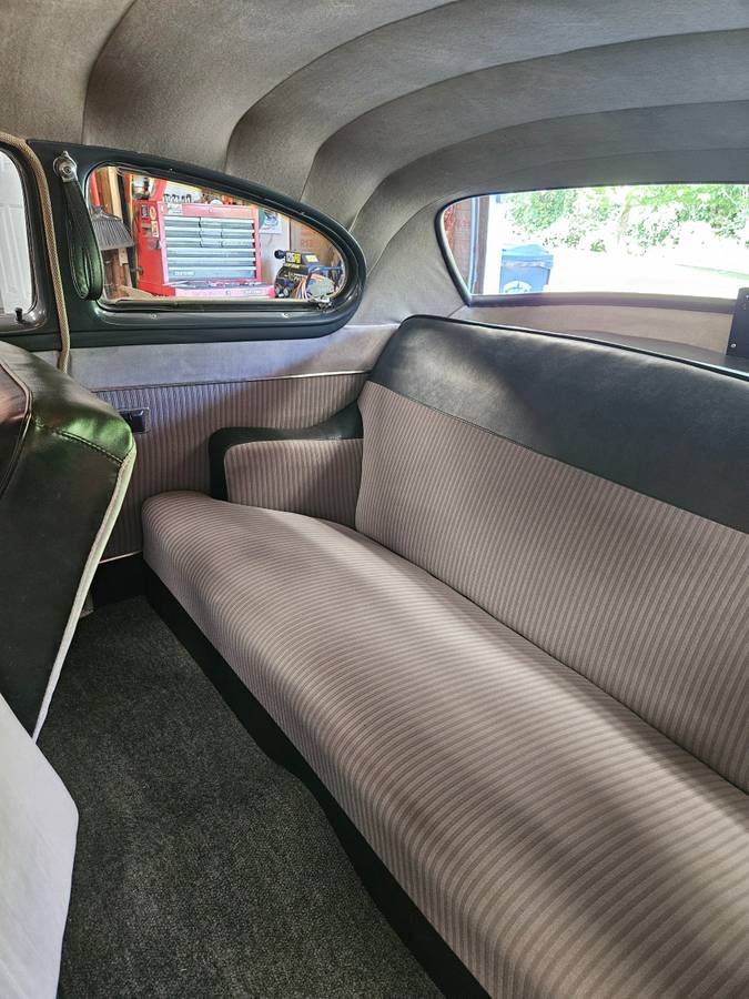 Mercury-Coupe-1951-black-6