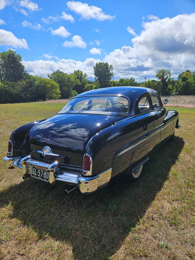 Mercury-Coupe-1951-black