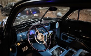 Mercury-Custom-1951-Coupe-13