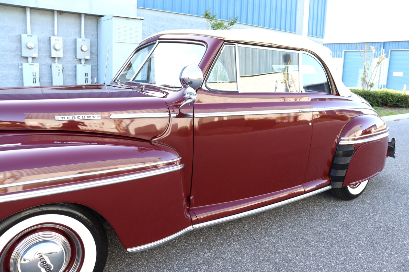 Mercury-Eight-1948-Convertible-14