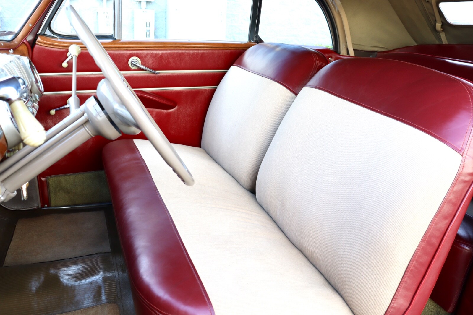 Mercury-Eight-1948-Convertible-24