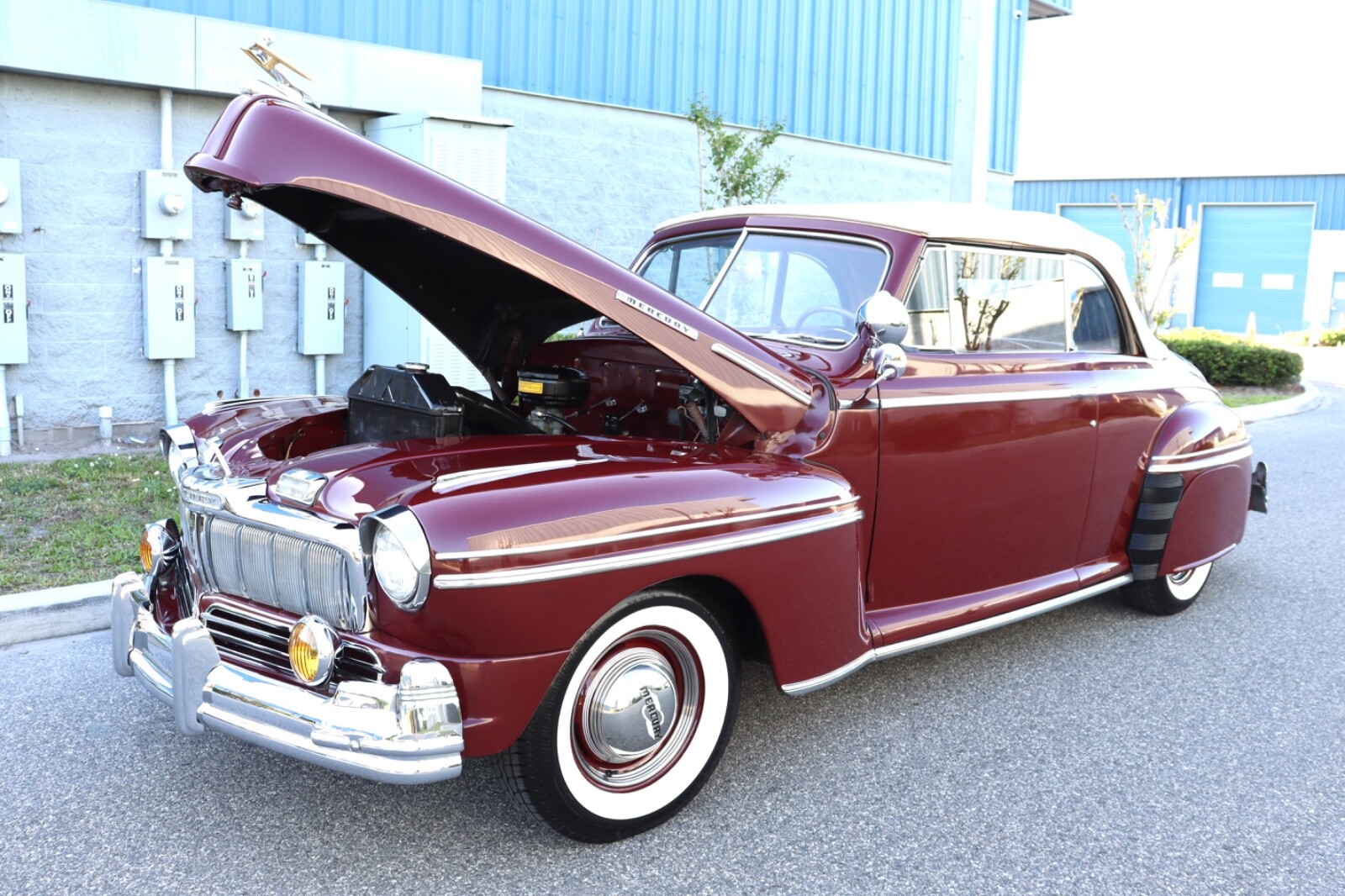 Mercury-Eight-1948-Convertible-30