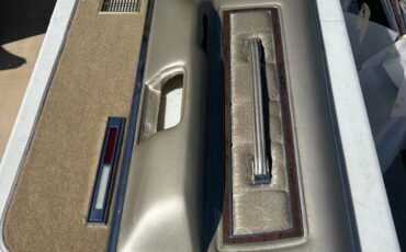 Mercury-Grand-Marquis-1971-Sedan-3