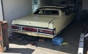 Mercury-Grand-Marquis-1971-Sedan-5