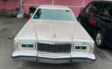 Mercury-Grand-Marquis-1977-Coupe-3