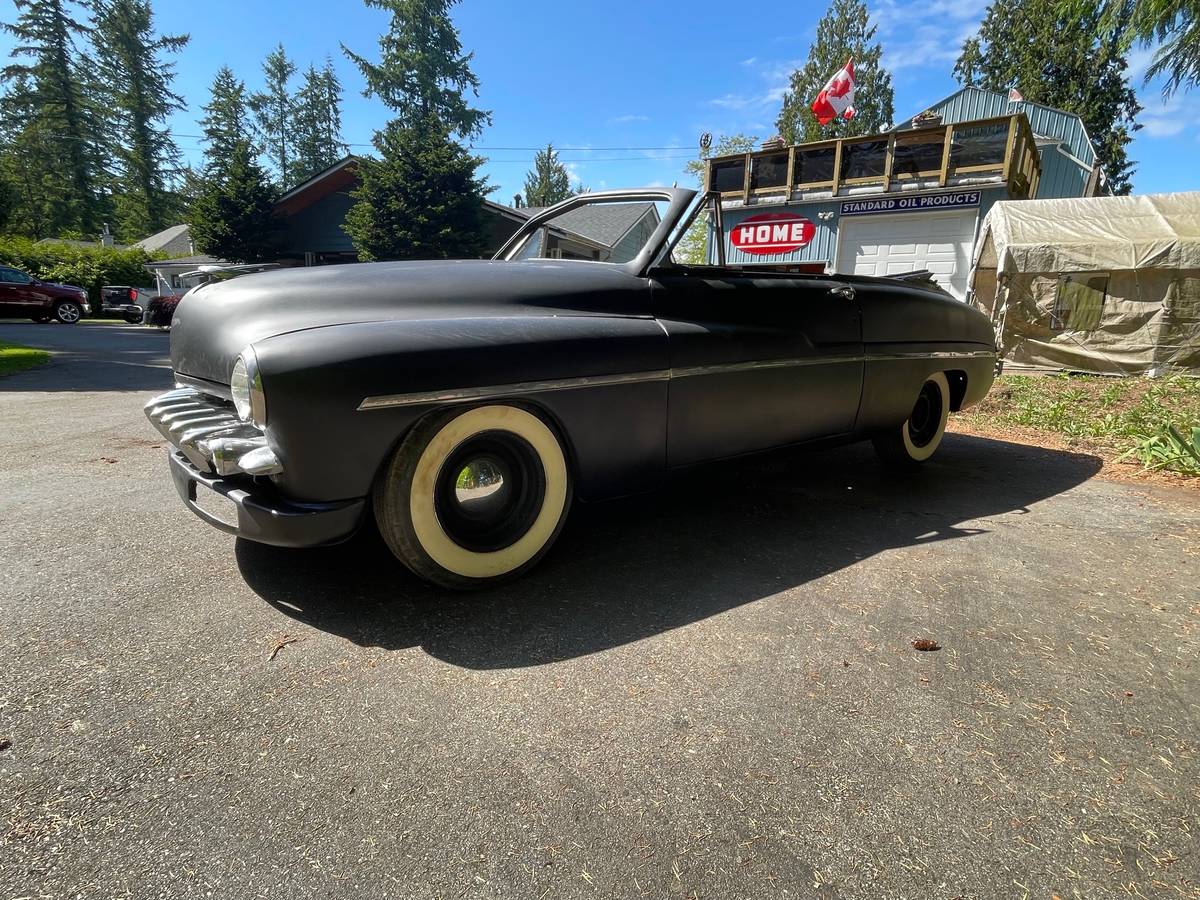 Mercury-Monterey-1949-black-10