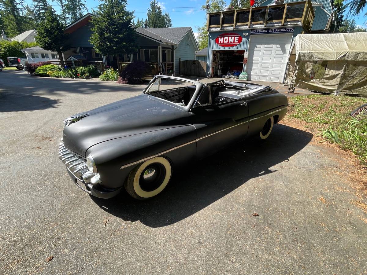 Mercury-Monterey-1949-black-11