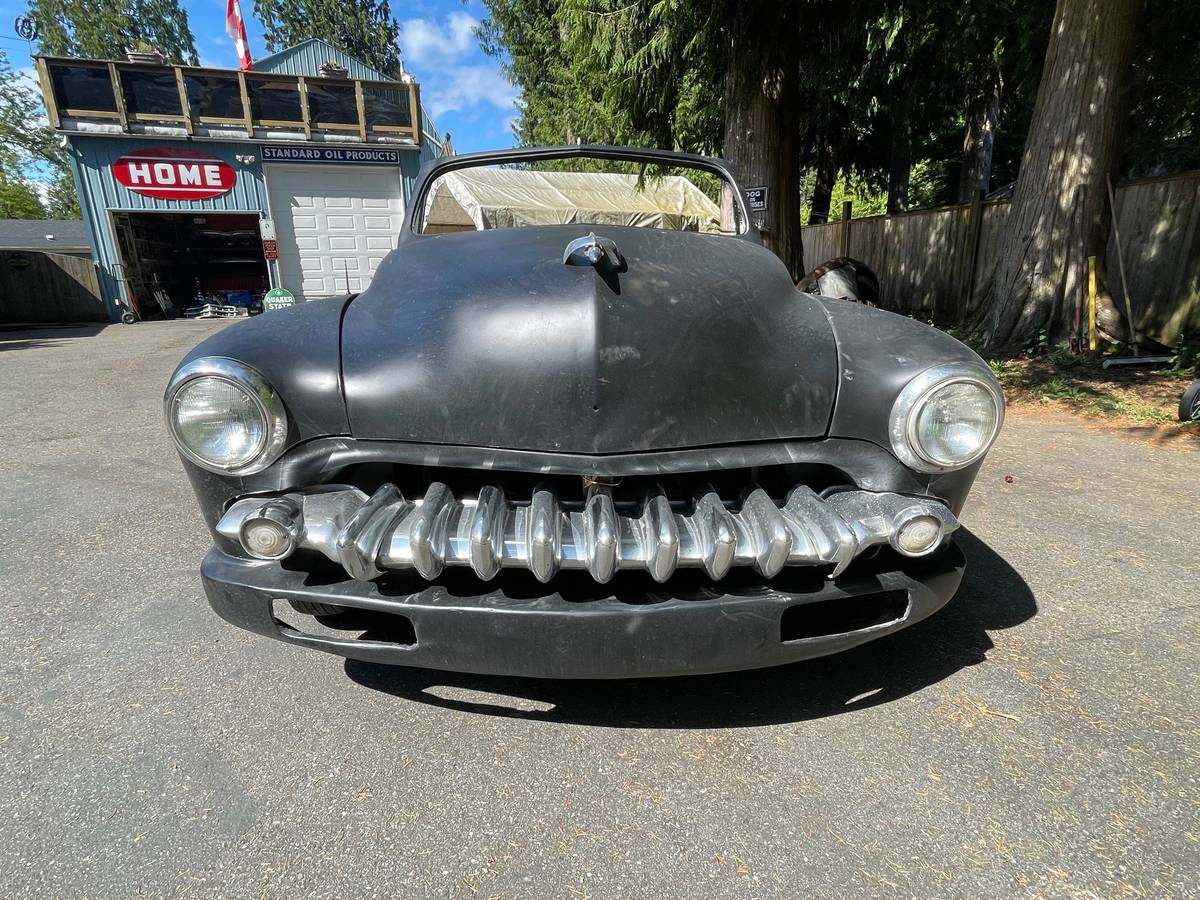 Mercury-Monterey-1949-black-14