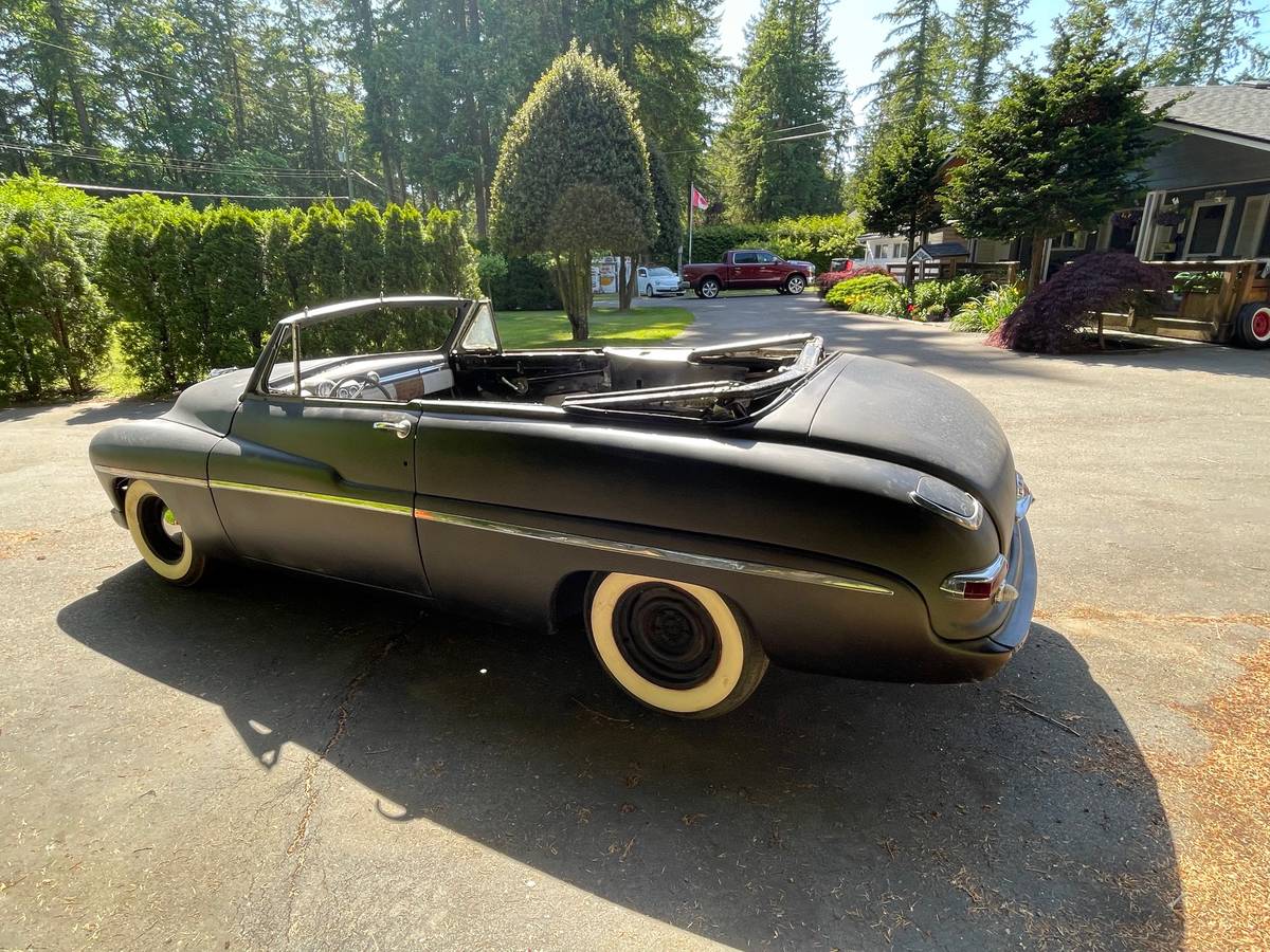 Mercury-Monterey-1949-black-6