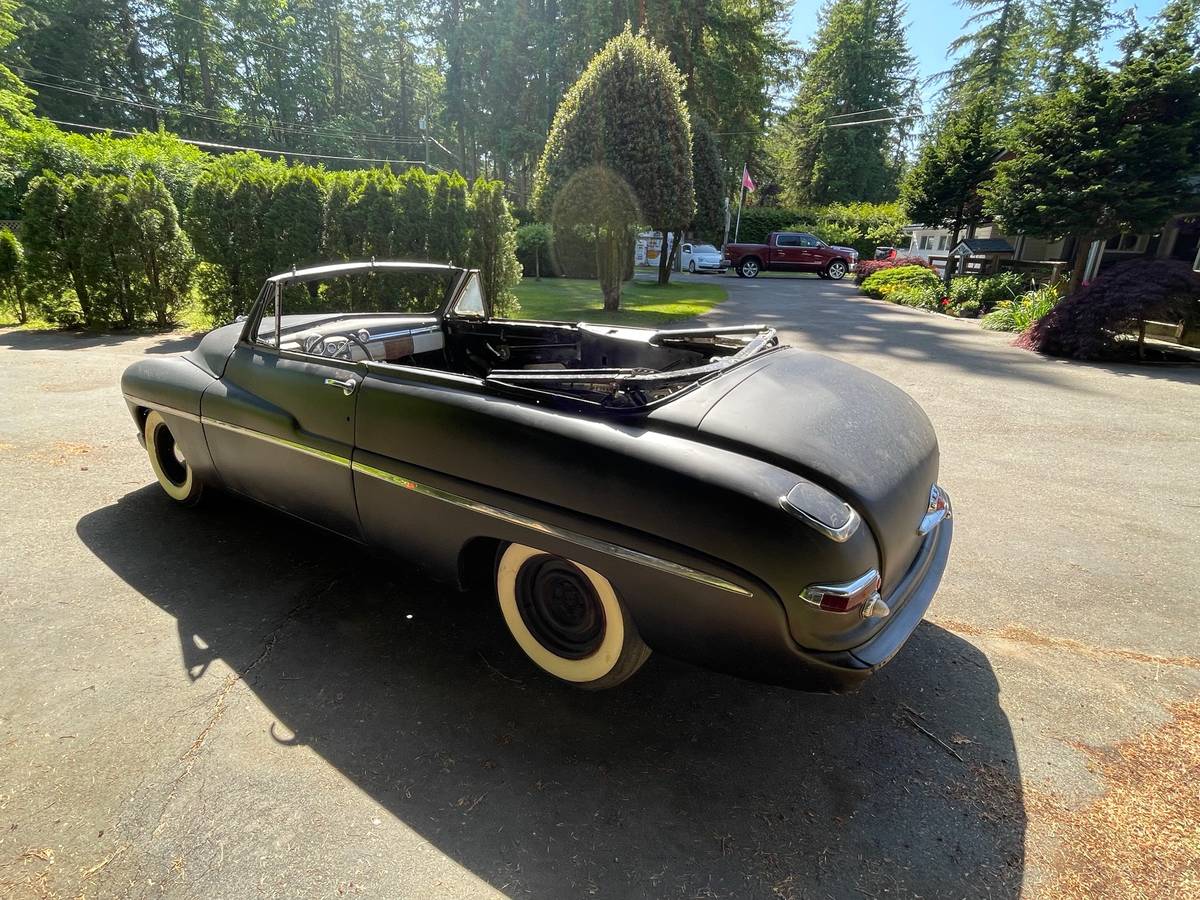 Mercury-Monterey-1949-black-7
