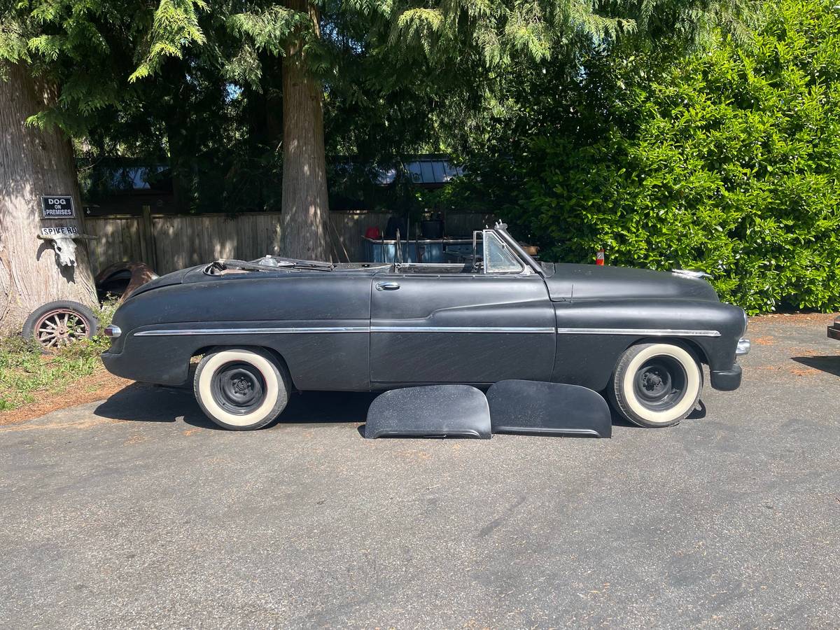 Mercury-Monterey-1949-black