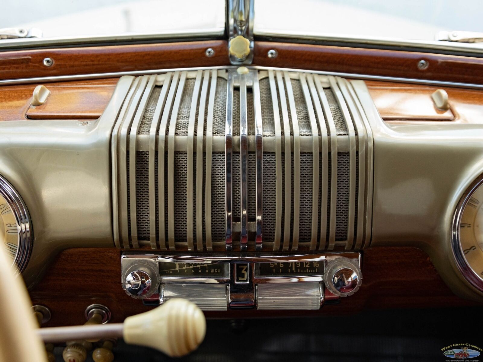 Mercury-Wagon-1948-Station-Wagon-33