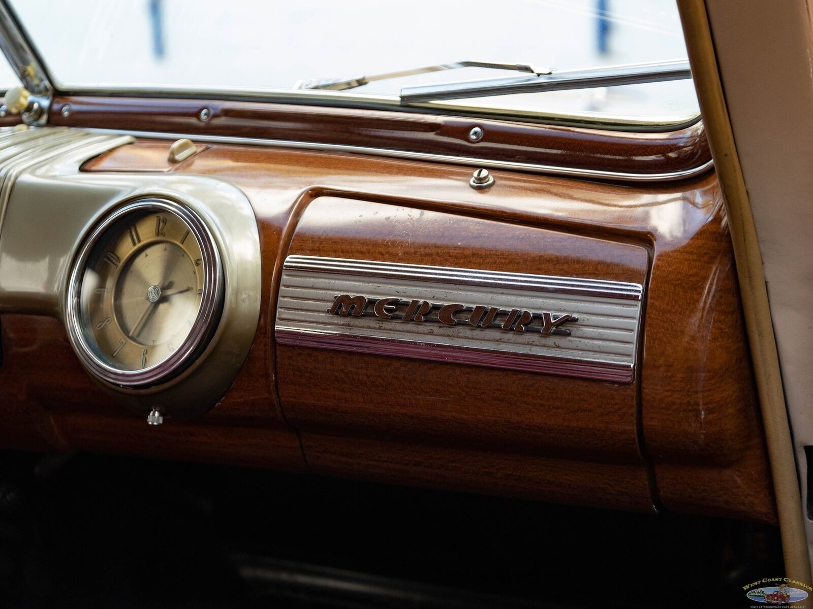 Mercury-Wagon-1948-Station-Wagon-38