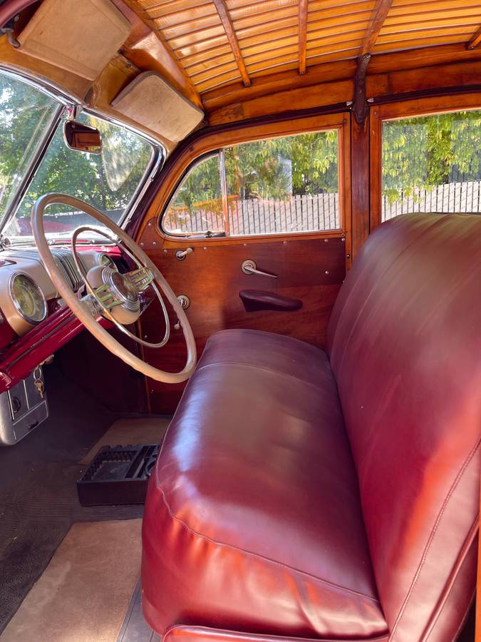 Mercury-Woodie-1946-6