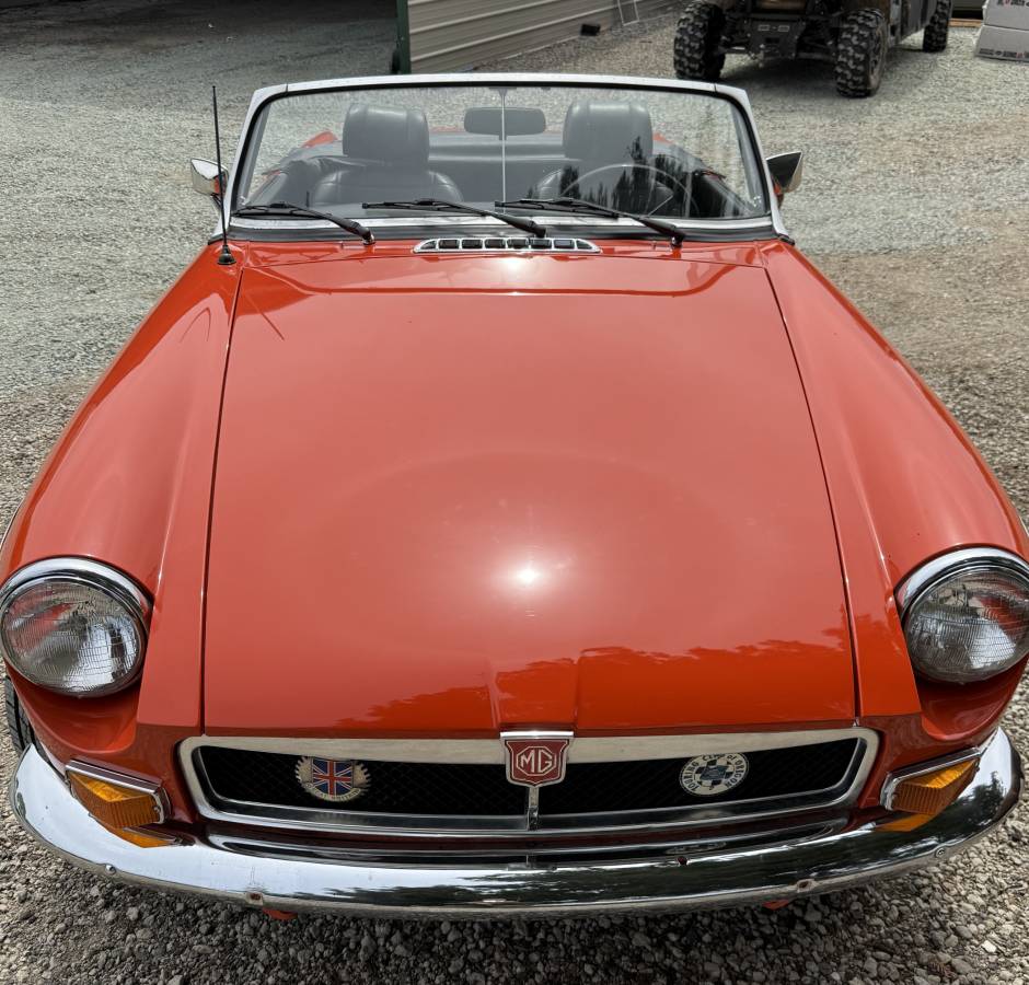 Mg-B-convertible-1974-orange