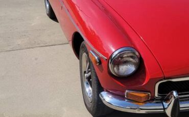 Mg-B-convertible-1974-red-2