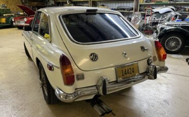 Mg-B-gt-1971-white-7