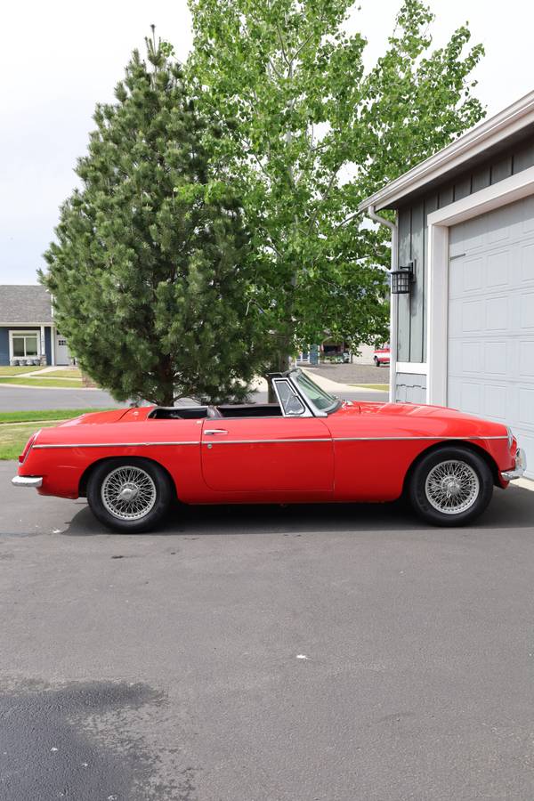Mg-B-roadster-1963-red-3