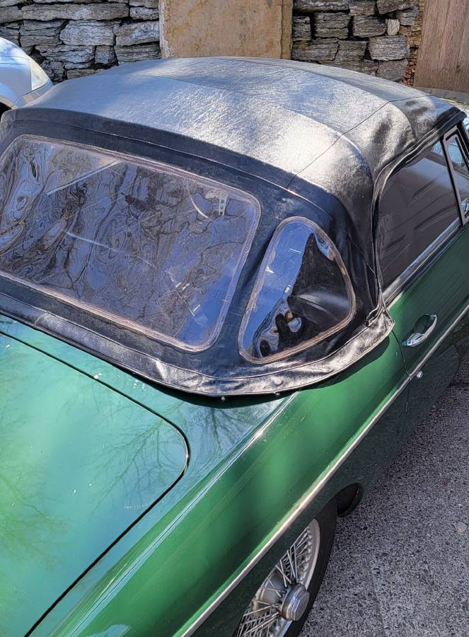 Mg-B-roadster-1968-green