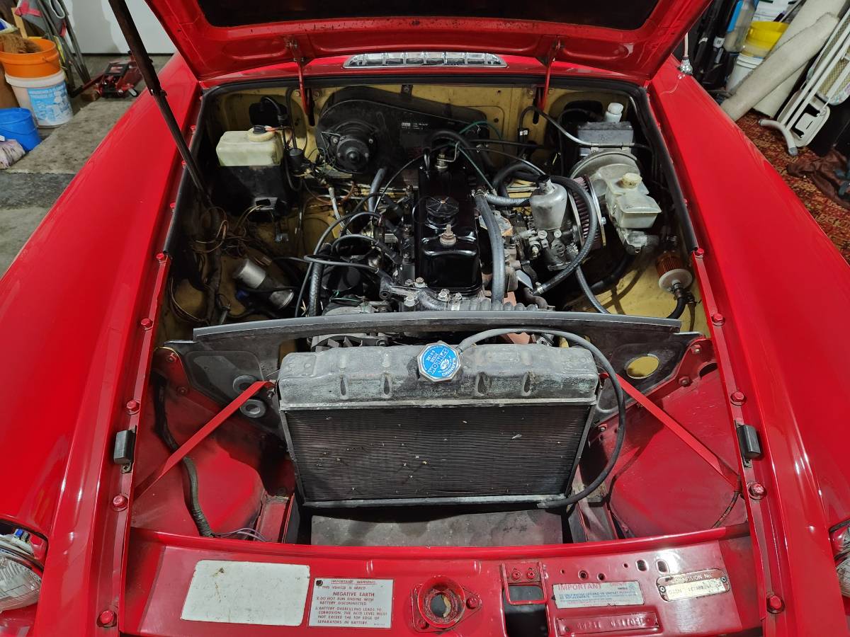 Mg-B-roadster-1976-red-2