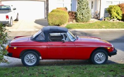 Mg B roadster  1976 red