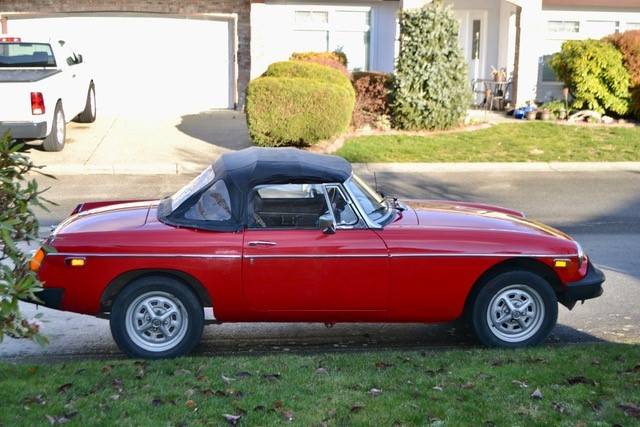 Mg-B-roadster-1976-red