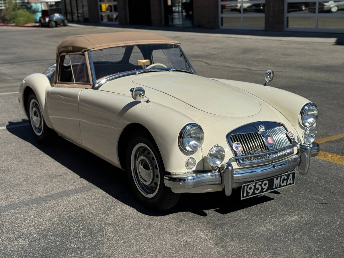 Mg-Mga-roadster-1959-white-5