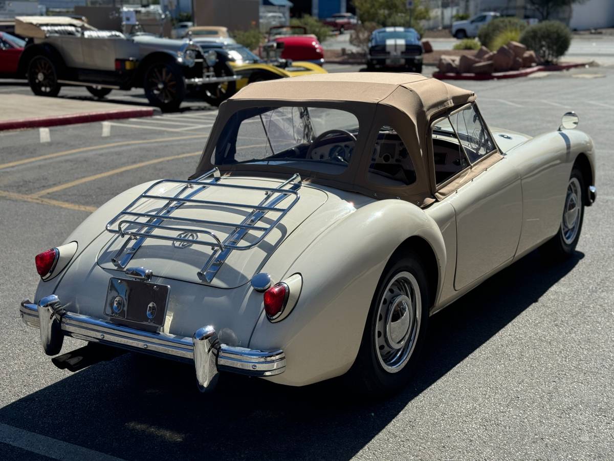Mg-Mga-roadster-1959-white-7