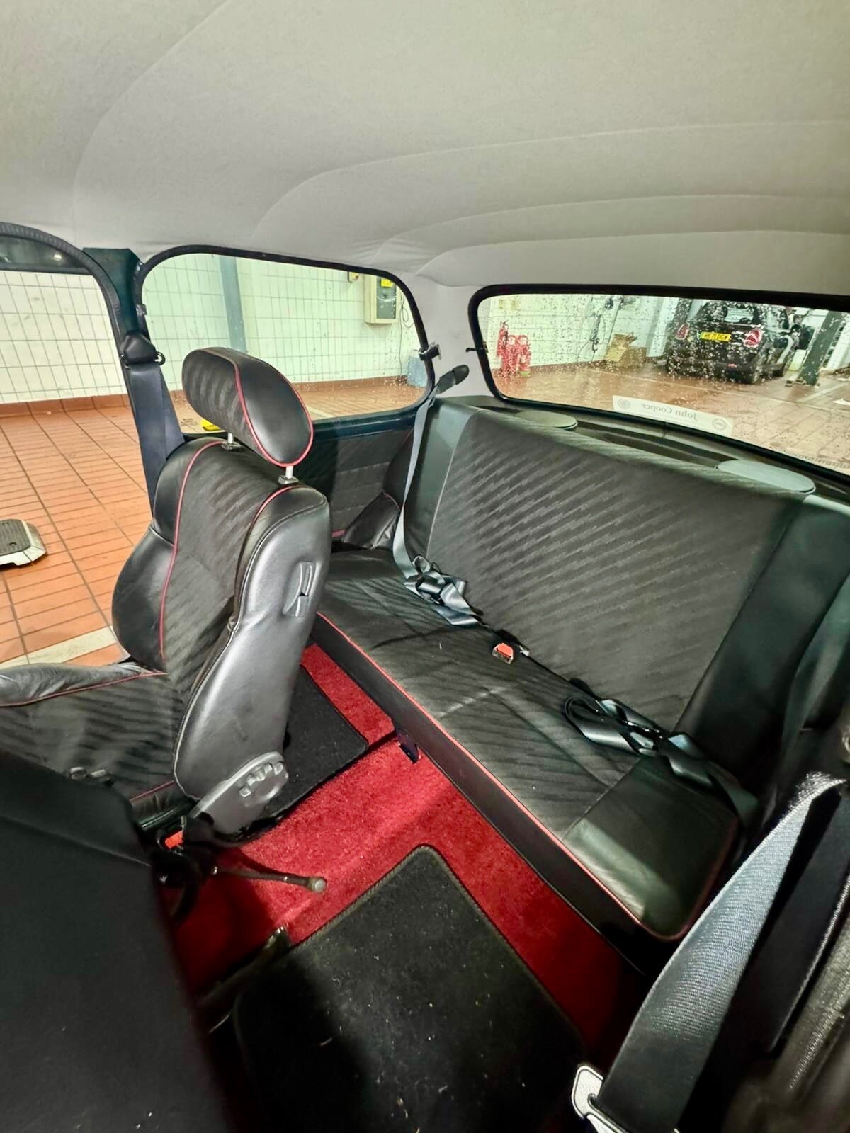 Mini-Cooper-1994-Hatchback-11