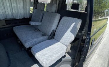 Mitsubishi-Delica-1995-Minivan-24
