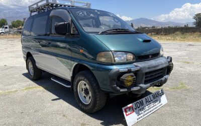 Mitsubishi Delica 1995 Van