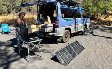 Mitsubishi-Delica-l300-diesel-1992-blue-5