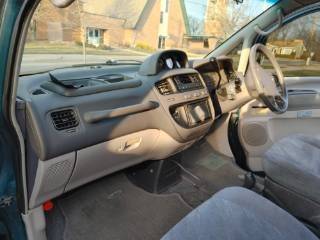 Mitsubishi-Delica-l400-1994-16