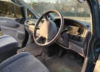 Mitsubishi-Delica-l400-1994-17