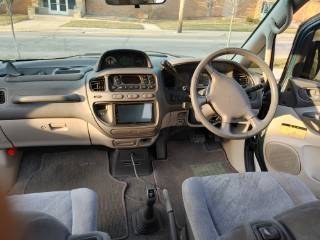 Mitsubishi-Delica-l400-1994-6
