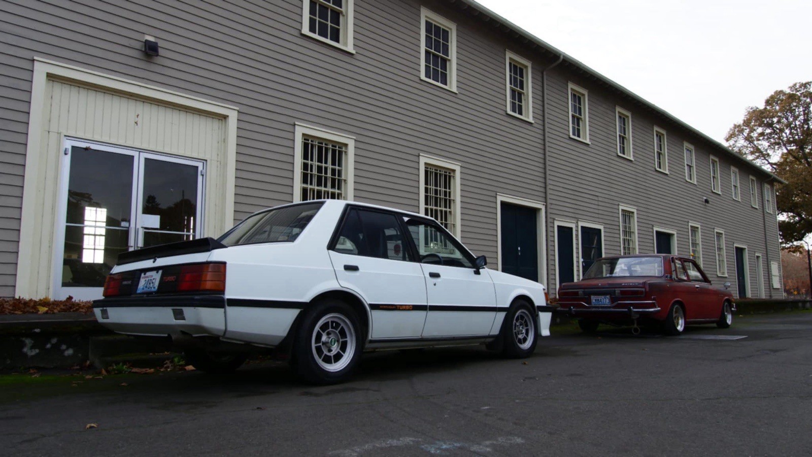 Mitsubishi-Lancer-1986-Sedan-3