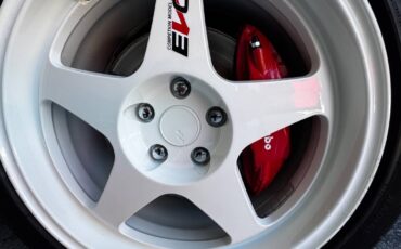 Mitsubishi-Lancer-evolution-v-1991-white-15