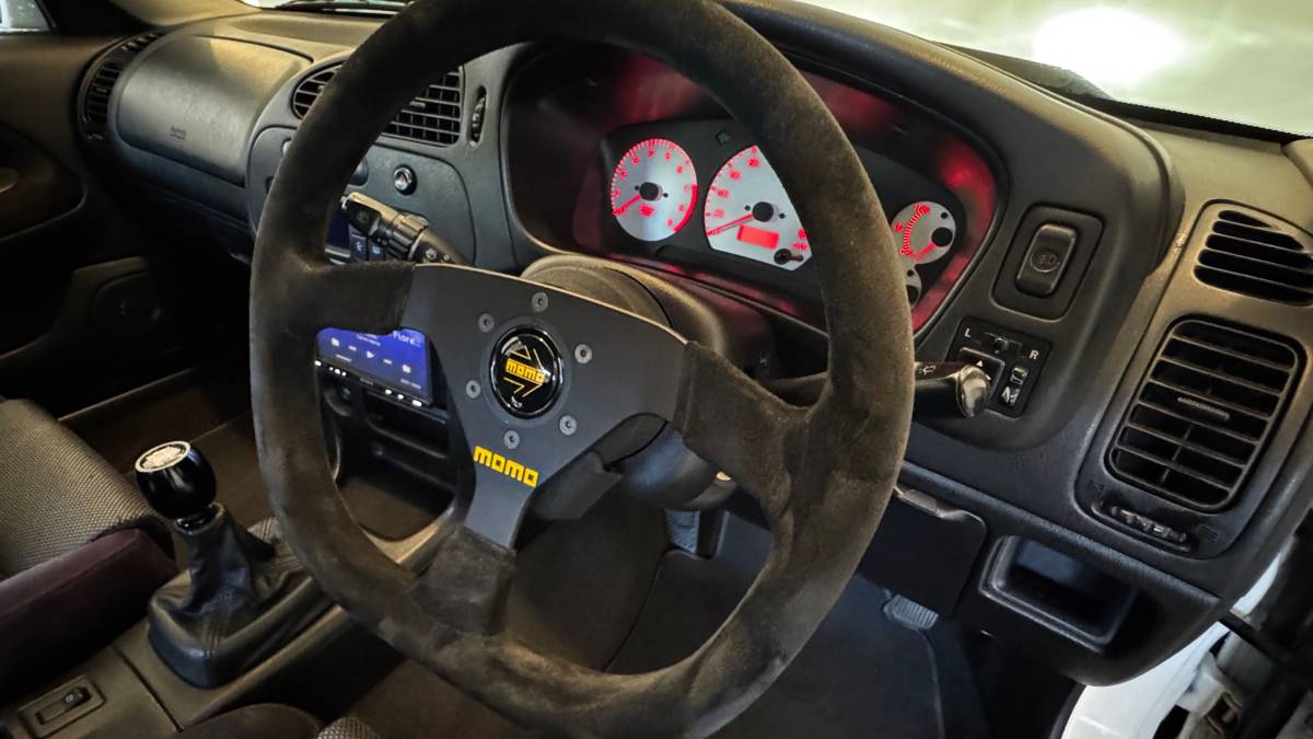 Mitsubishi-Lancer-evolution-v-1991-white-5