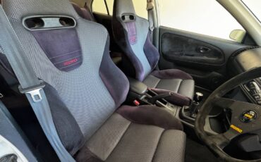 Mitsubishi-Lancer-evolution-v-1991-white-8